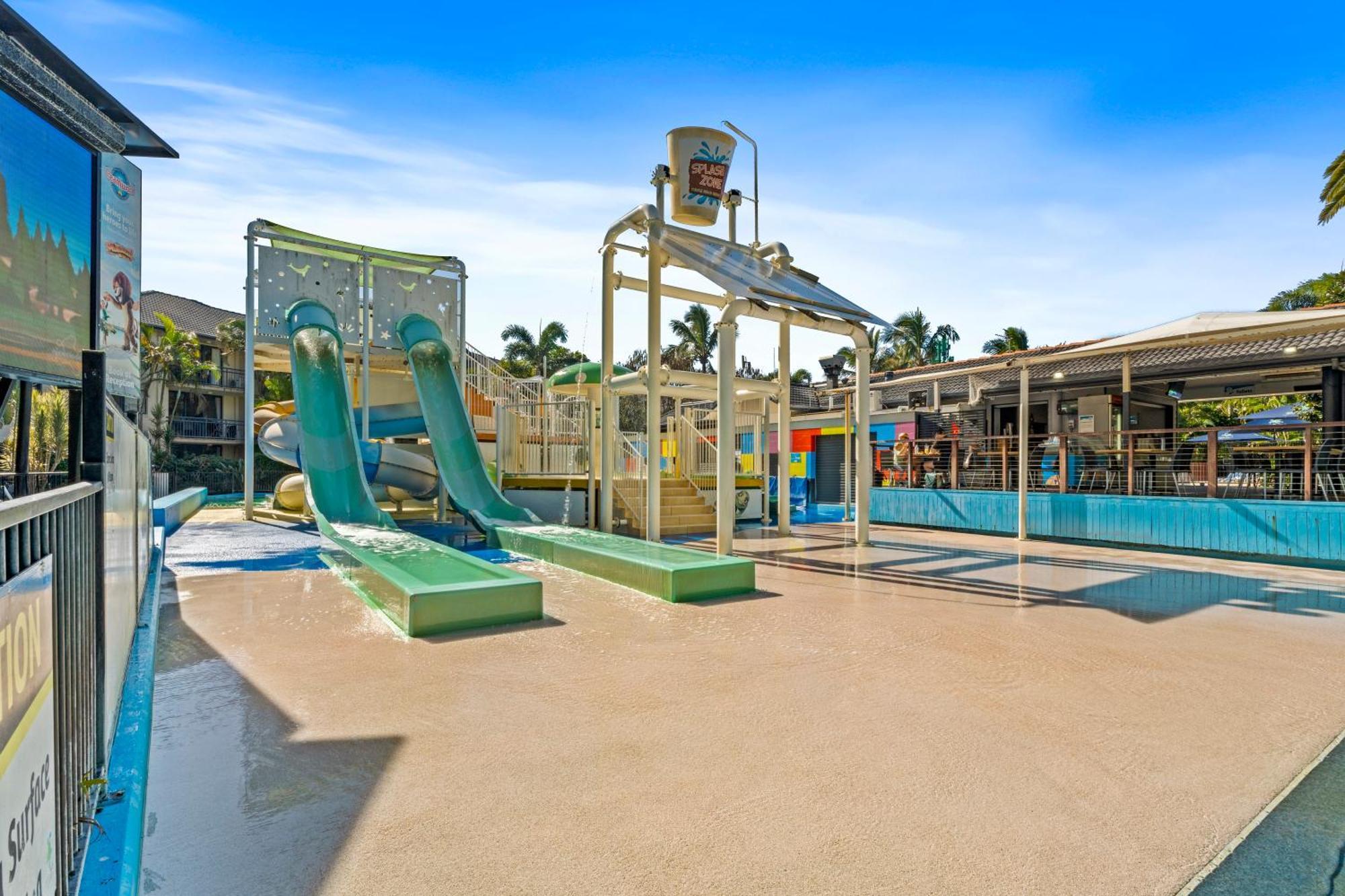 Turtle Getaway - Family Paradise By The Sea Apartment