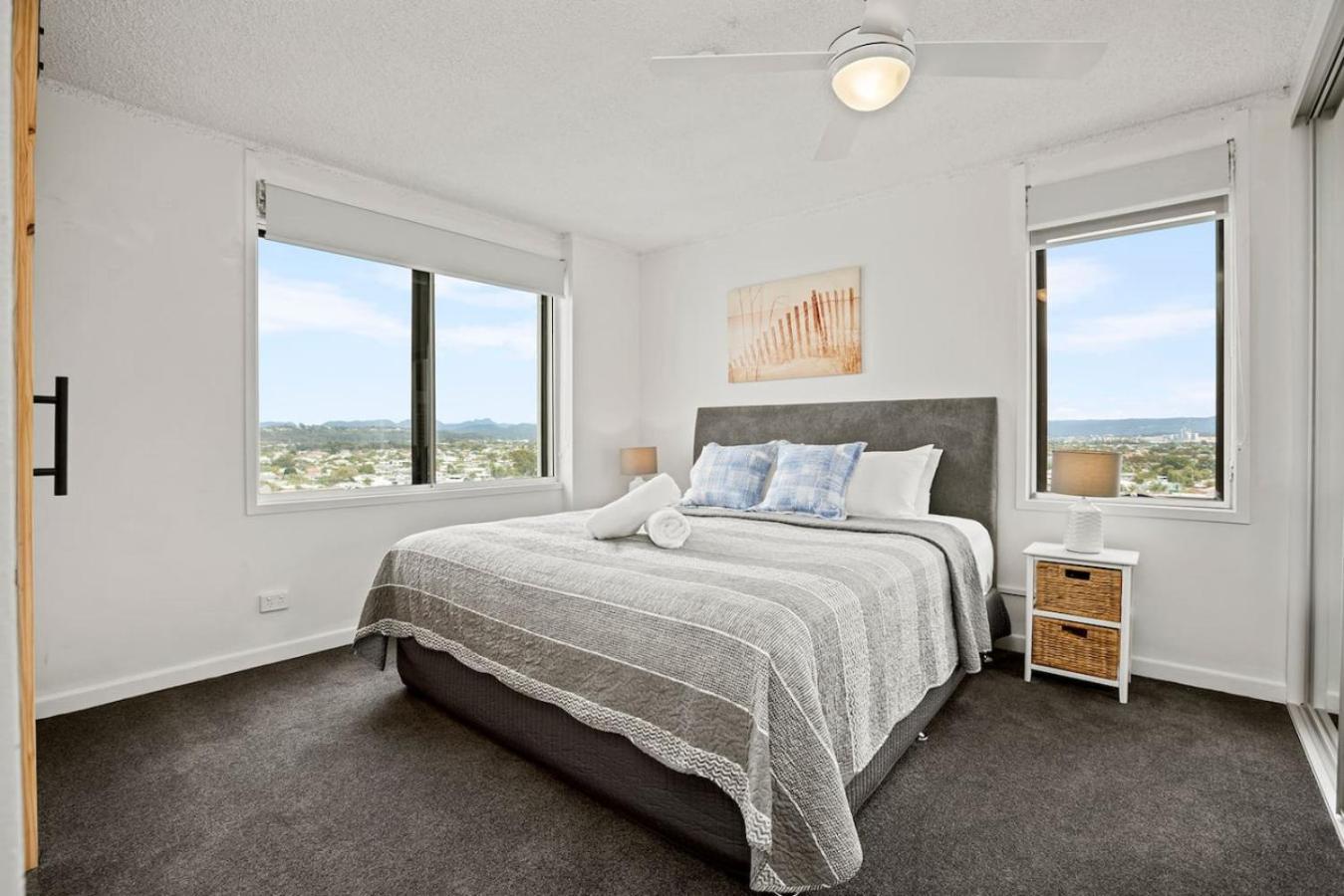 Horizons In Burleigh Views Car Park Apartment Gold Coast