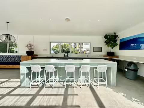 Apartment Haven, 28th Floor Ocean Views *