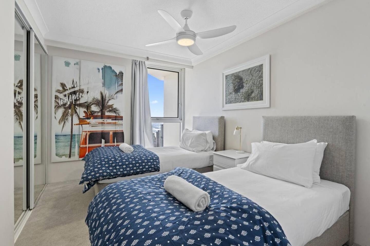 Haven, 28th Floor Ocean Views * Gold Coast