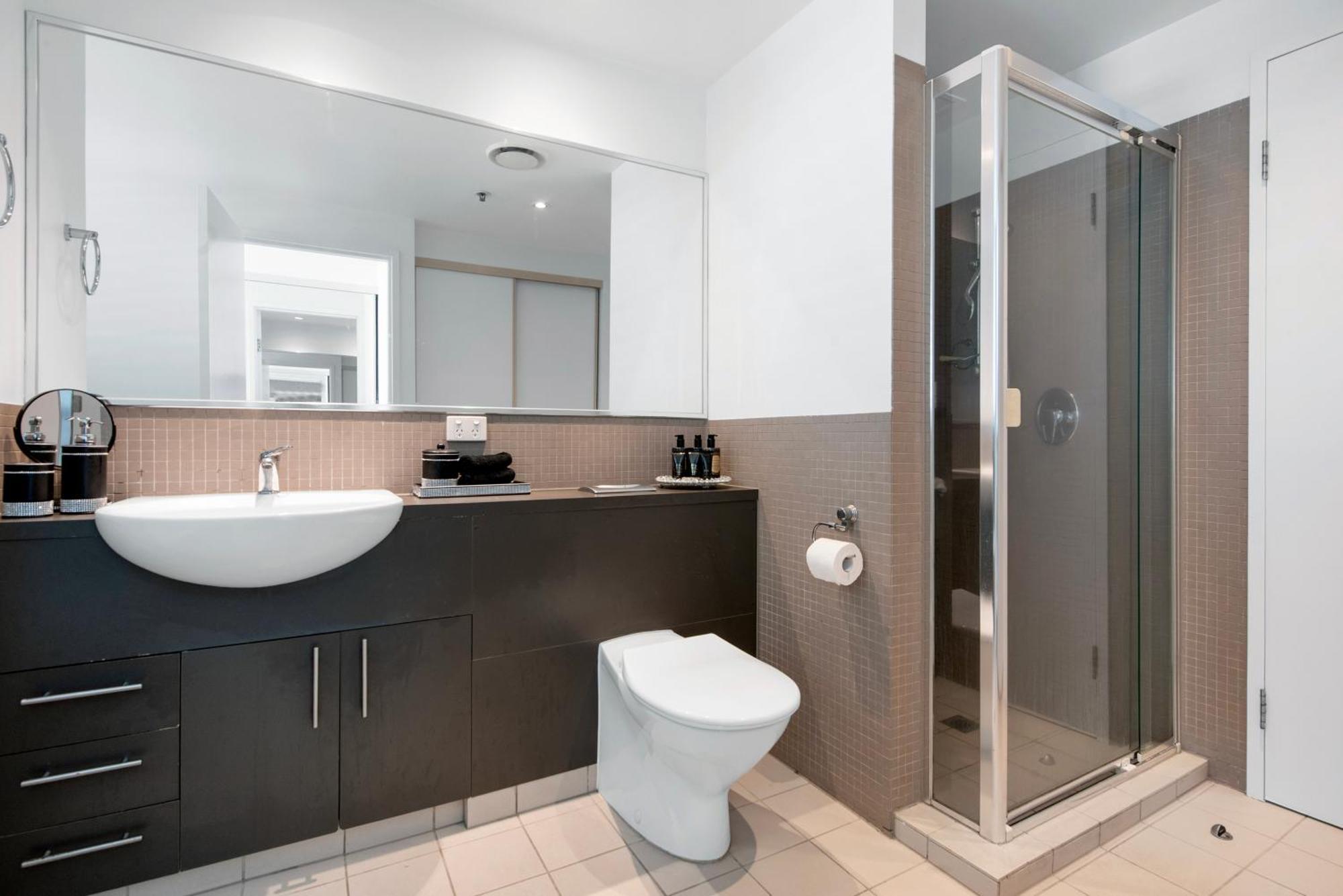 The Coastal Retreat * Gold Coast