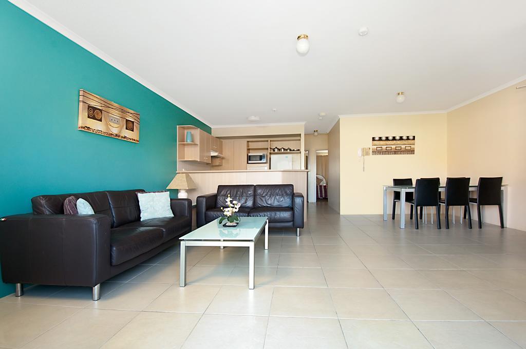 Aparthotel Blue Waters Gold Coast