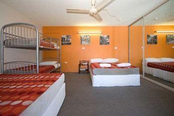 Blue Heron Boutique 4*