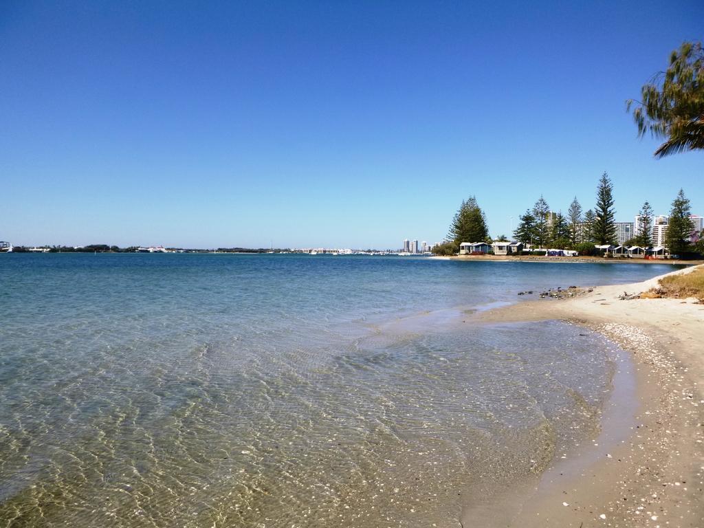 Crystal Bay On The Broadwater Aparthotel