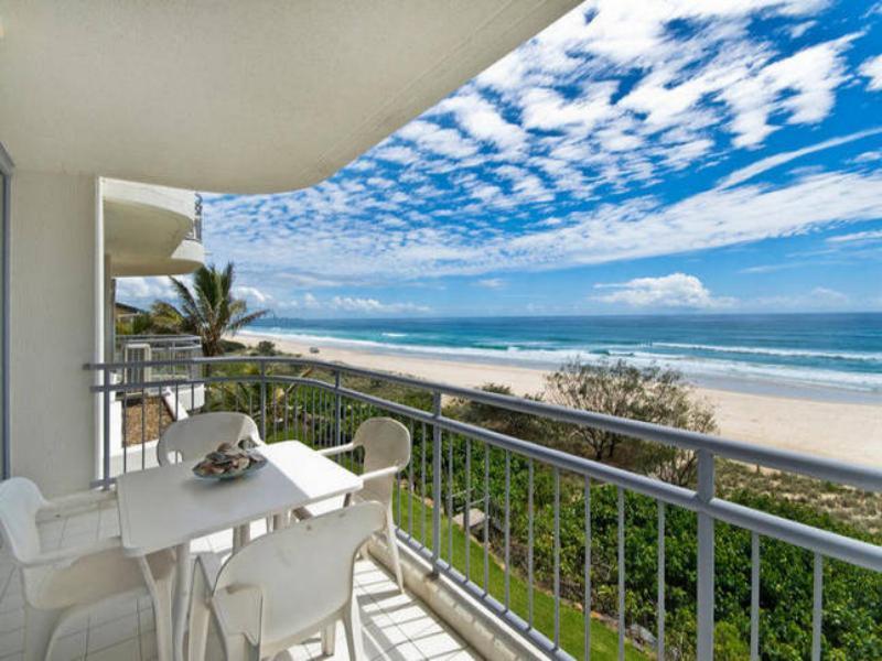 Oceanside - Absolute Beachfront Gold Coast