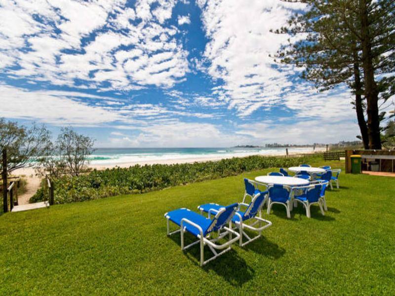 Aparthotel Oceanside - Absolute Beachfront