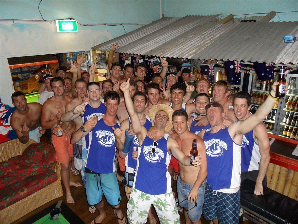 Hostel Backpackers In Paradise 18-35 *
