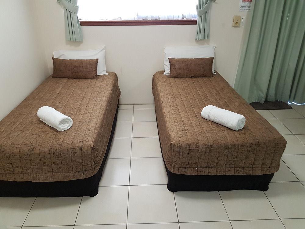 Airport - Only 300 Meters To Airport Terminal 3* Gold Coast