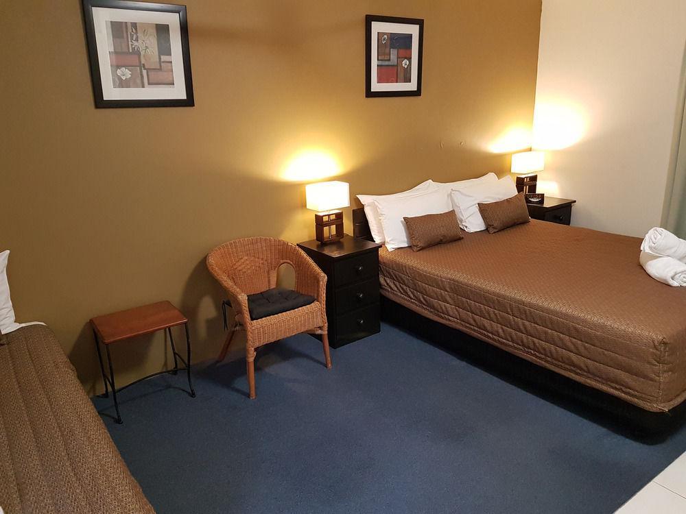 Airport - Only 300 Meters To Airport Terminal Motel Gold Coast