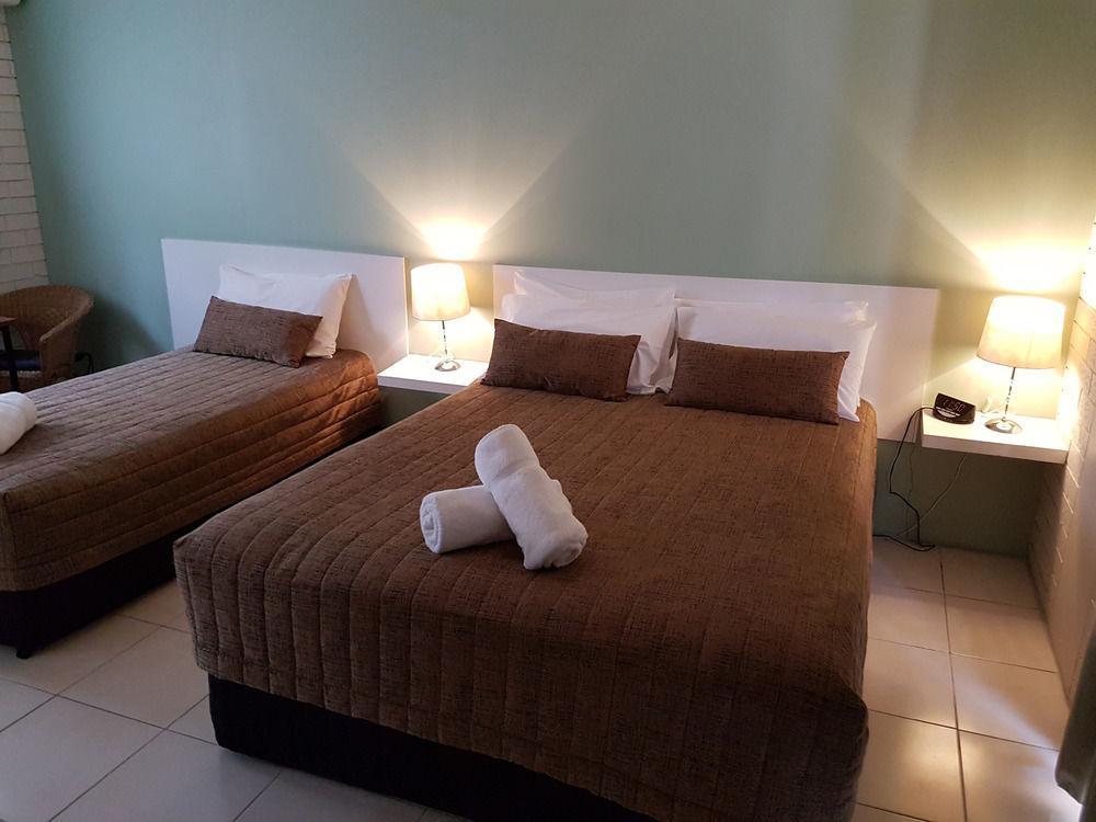 Airport - Only 300 Meters To Airport Terminal Motel Gold Coast