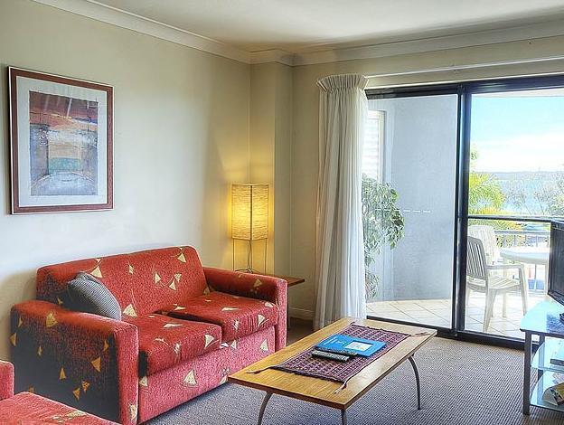 Sandcastles On The Broadwater Aparthotel 4*