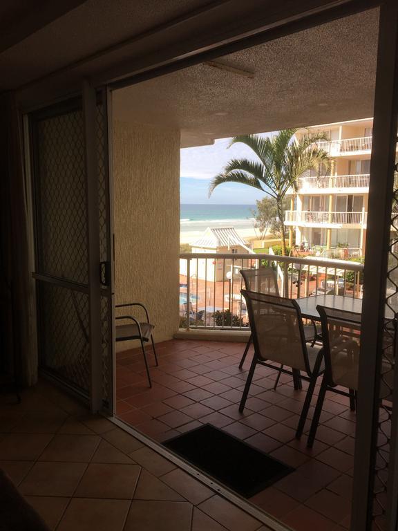 Crystal Beachfront 3* Gold Coast