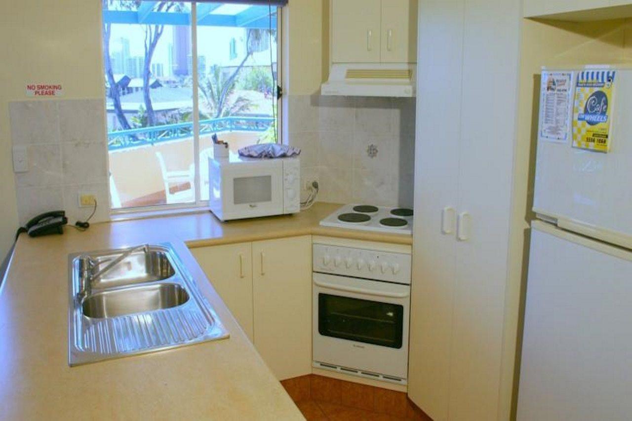 Paradise Isles Aparthotel 3*