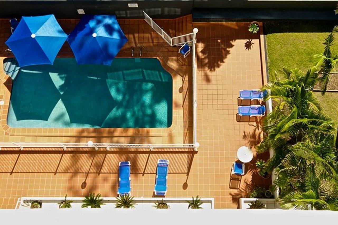 Carlton Aparthotel