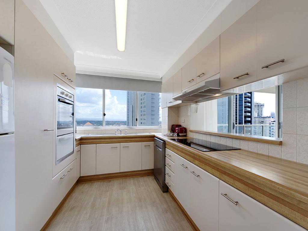 Apartment Surf 150