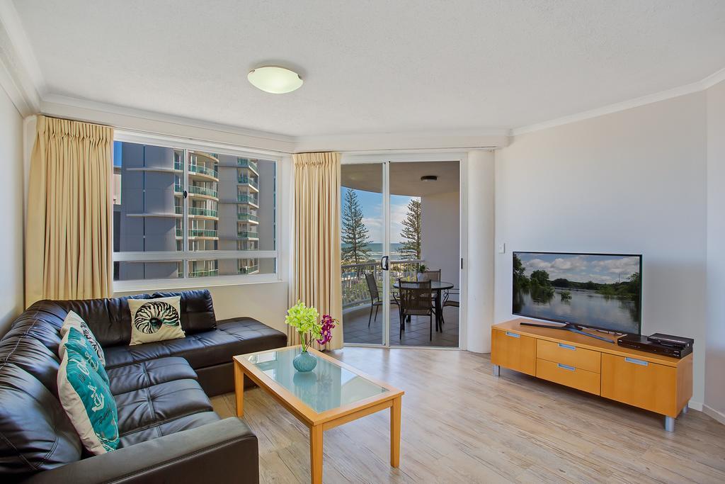 Aparthotel Kirra Gold Coast