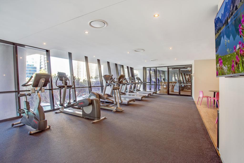 Mantra Circle On Cavill Aparthotel Gold Coast