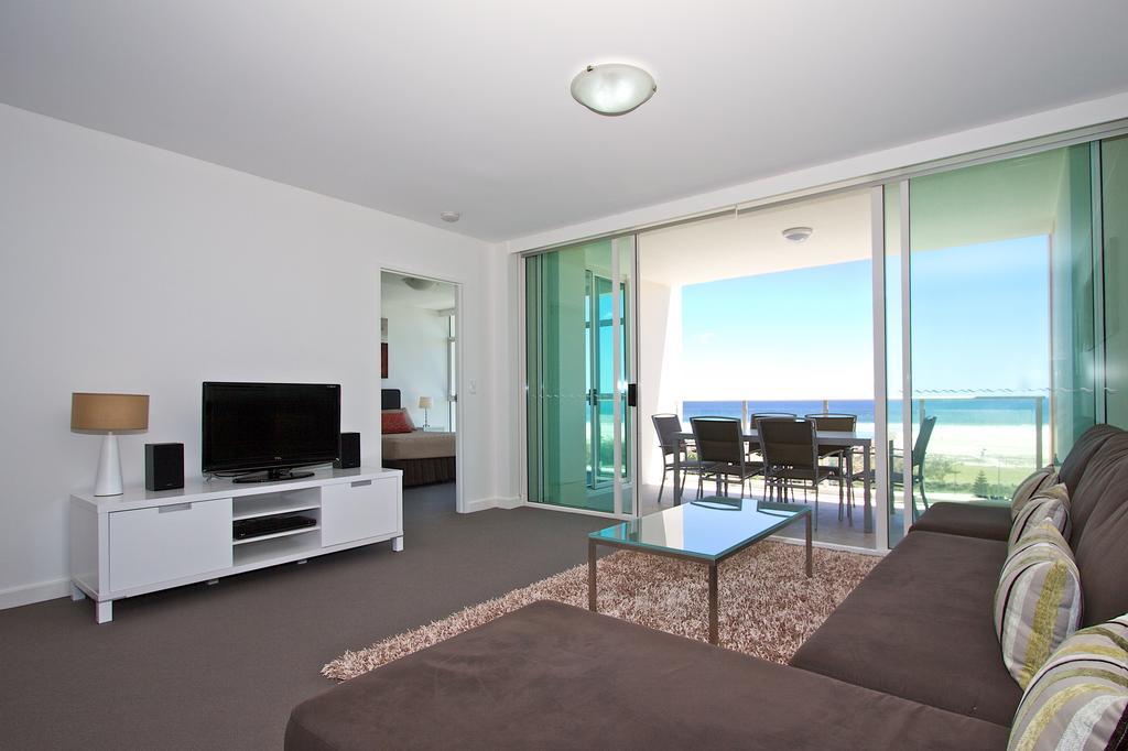 Aparthotel Kirra Surf