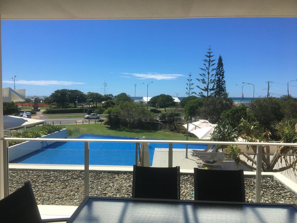 Aparthotel Kirra Surf Gold Coast