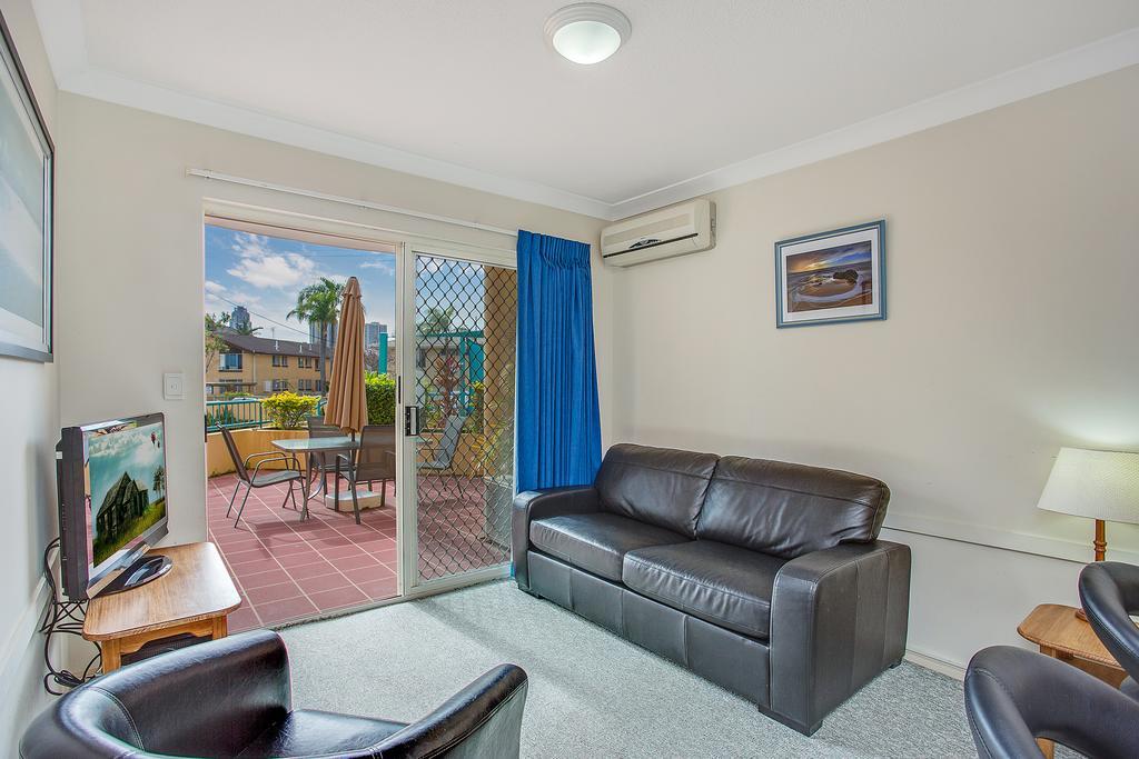 Aparthotel Paradise Isles Gold Coast