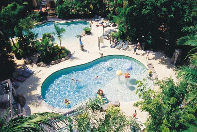 Ashmore Palms Village