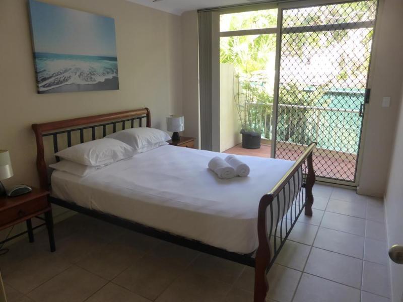 The Hill Currumbin Aparthotel 3*