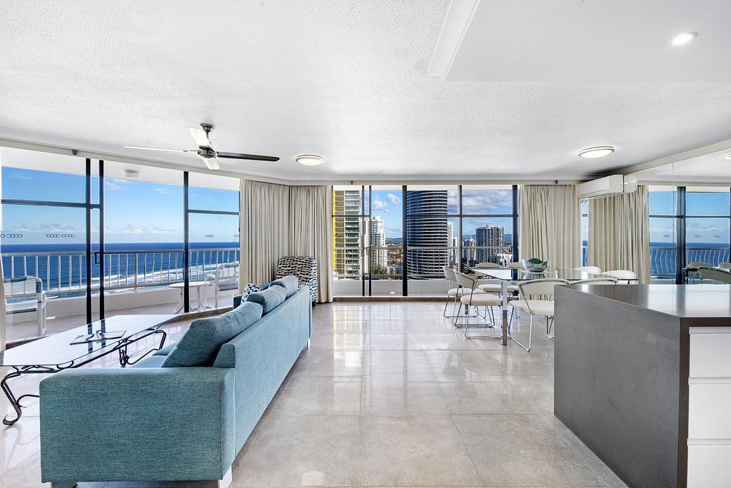Ultiqa Haven On Broadbeach Resort 4*