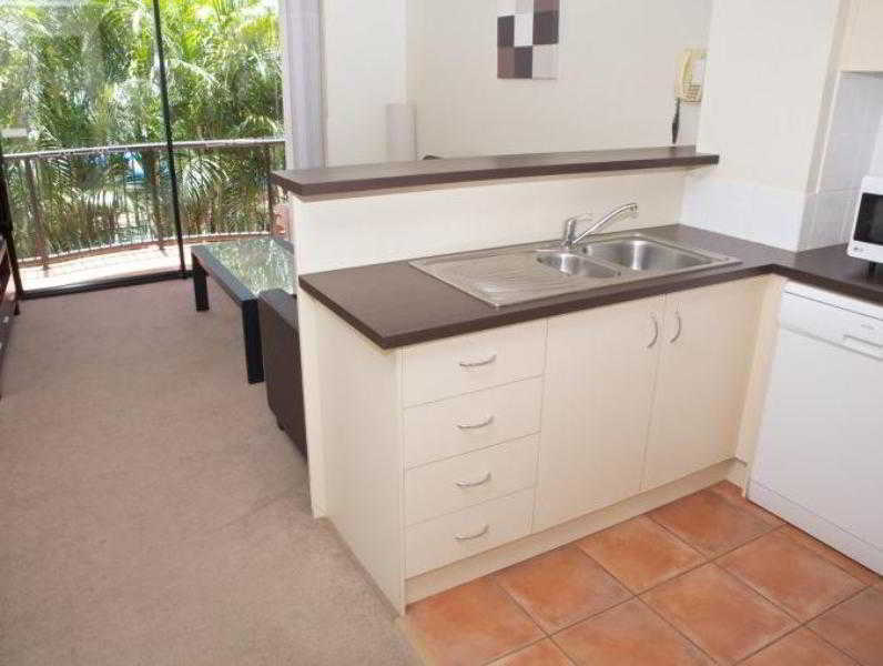 Chevron Palms By Premium 4*