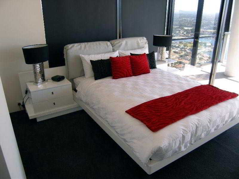 Mantra Circle On Cavill Aparthotel Gold Coast