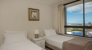 Palmerston Tower On Southport Broadwater Gold Coast