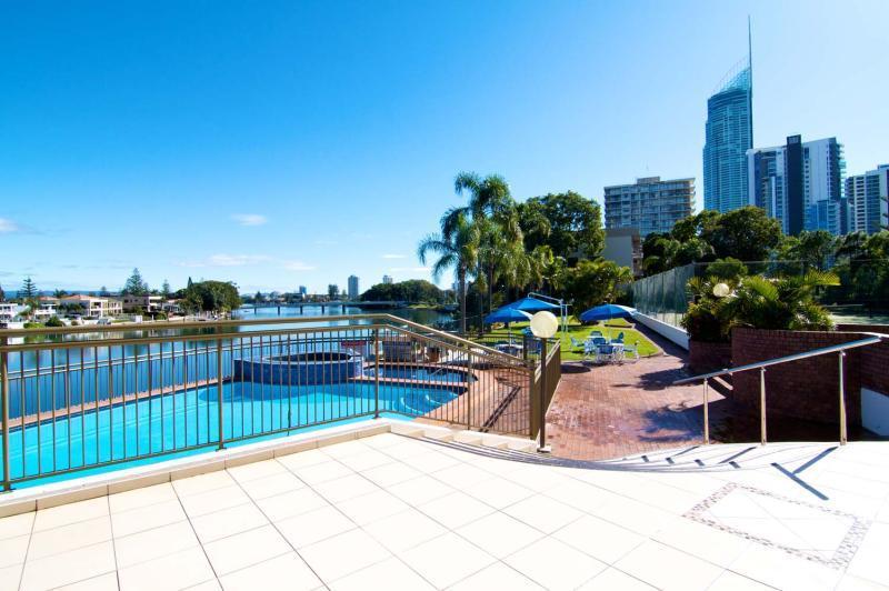 Silverton Surfers Paradise Aparthotel Gold Coast