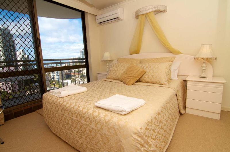 Silverton Surfers Paradise Aparthotel Gold Coast