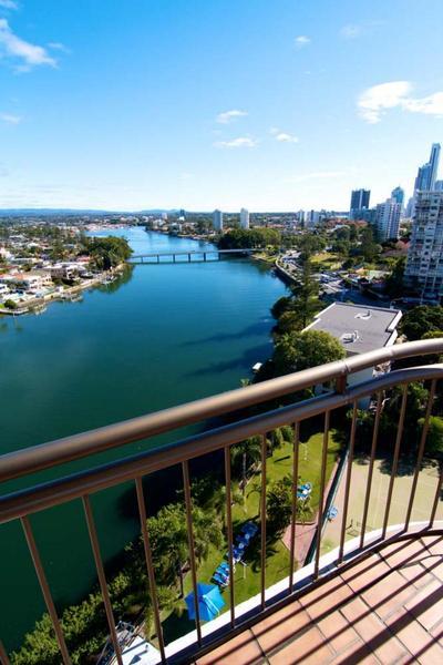 Aparthotel Silverton Surfers Paradise Gold Coast