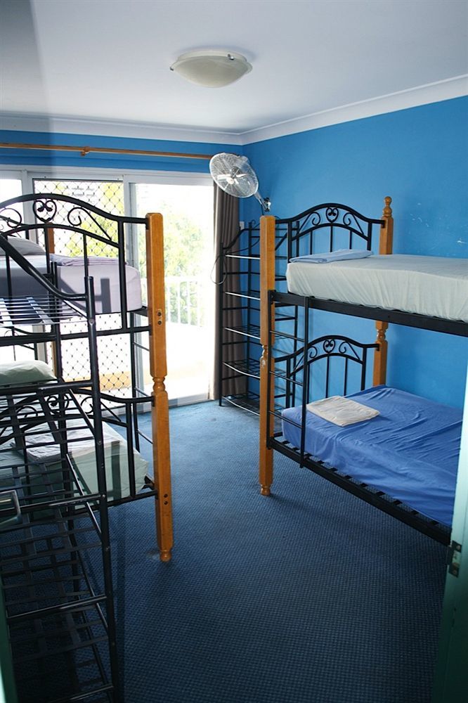Aquarius Hostel Gold Coast