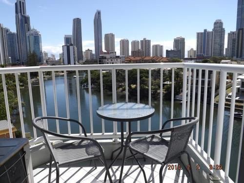 Hostel Emerald Surfers Paradise Shared *