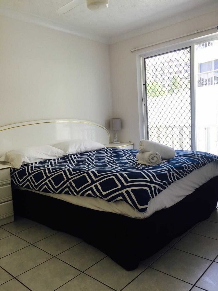 Surfers Tradewinds Hotel Gold Coast