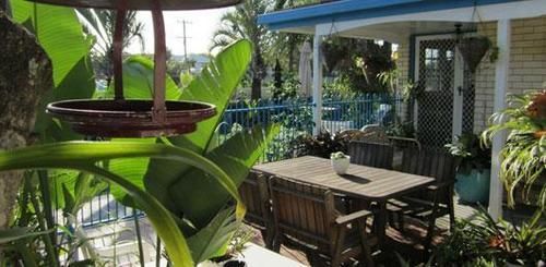 Motel Surf Street Gold Coast