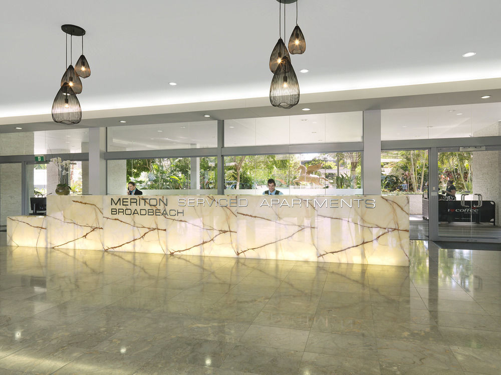 Meriton Broadbeach Hotel 5*