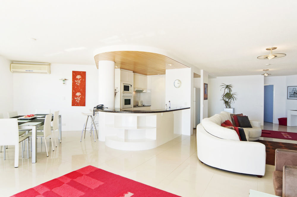 Oceanside - Absolute Beachfront 4*