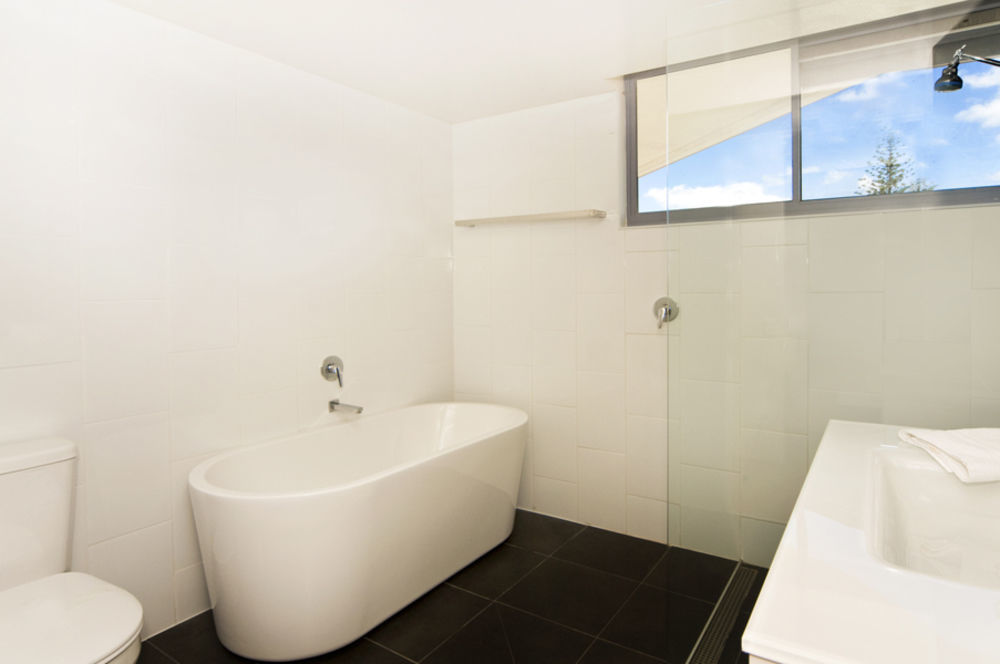 Oceanside - Absolute Beachfront 4* Gold Coast