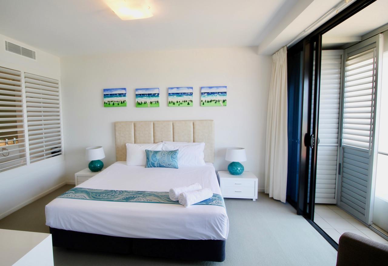 Ultra Broadbeach