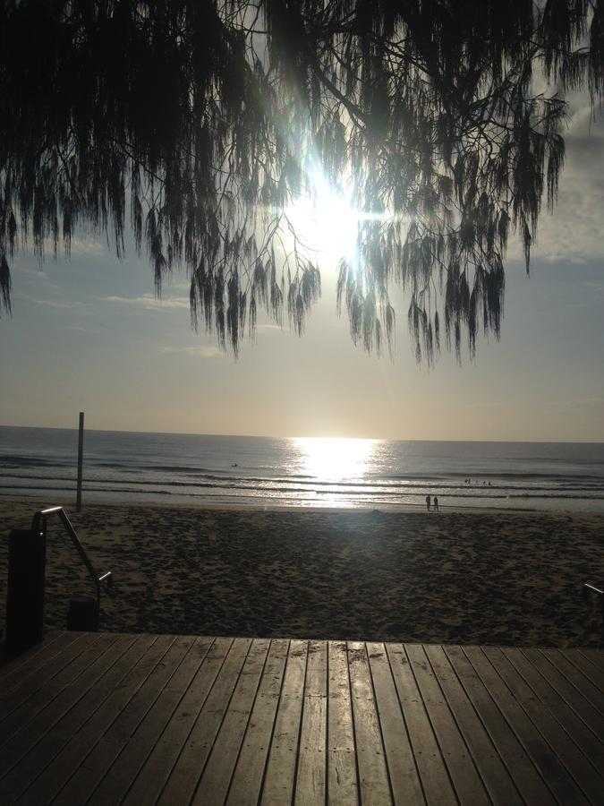 Mermaid Beach At Nobbys Motel 3*