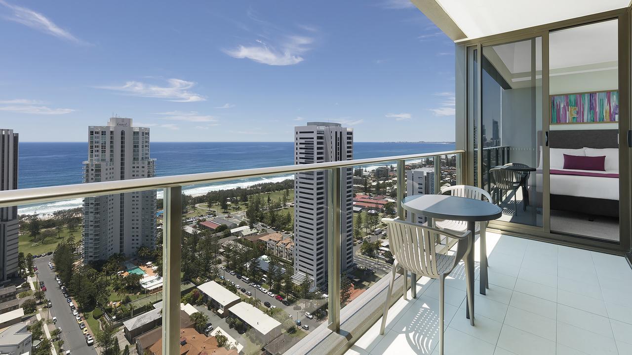 Avani Broadbeach Residences Aparthotel