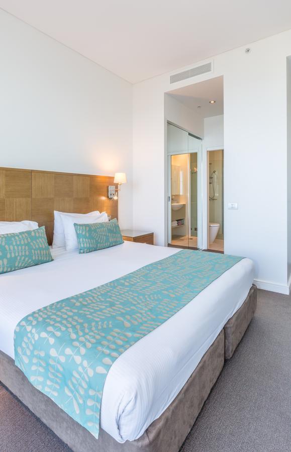Wyndham Surfers Paradise Aparthotel 4*