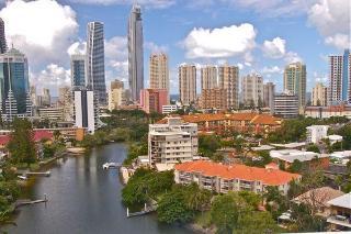 Emerald Surfers Paradise Shared * Gold Coast