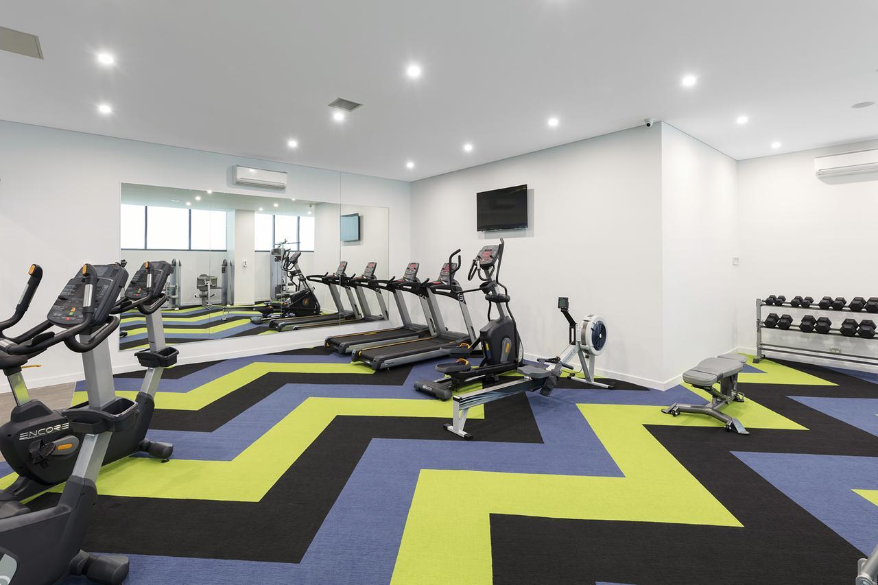 Meriton Southport