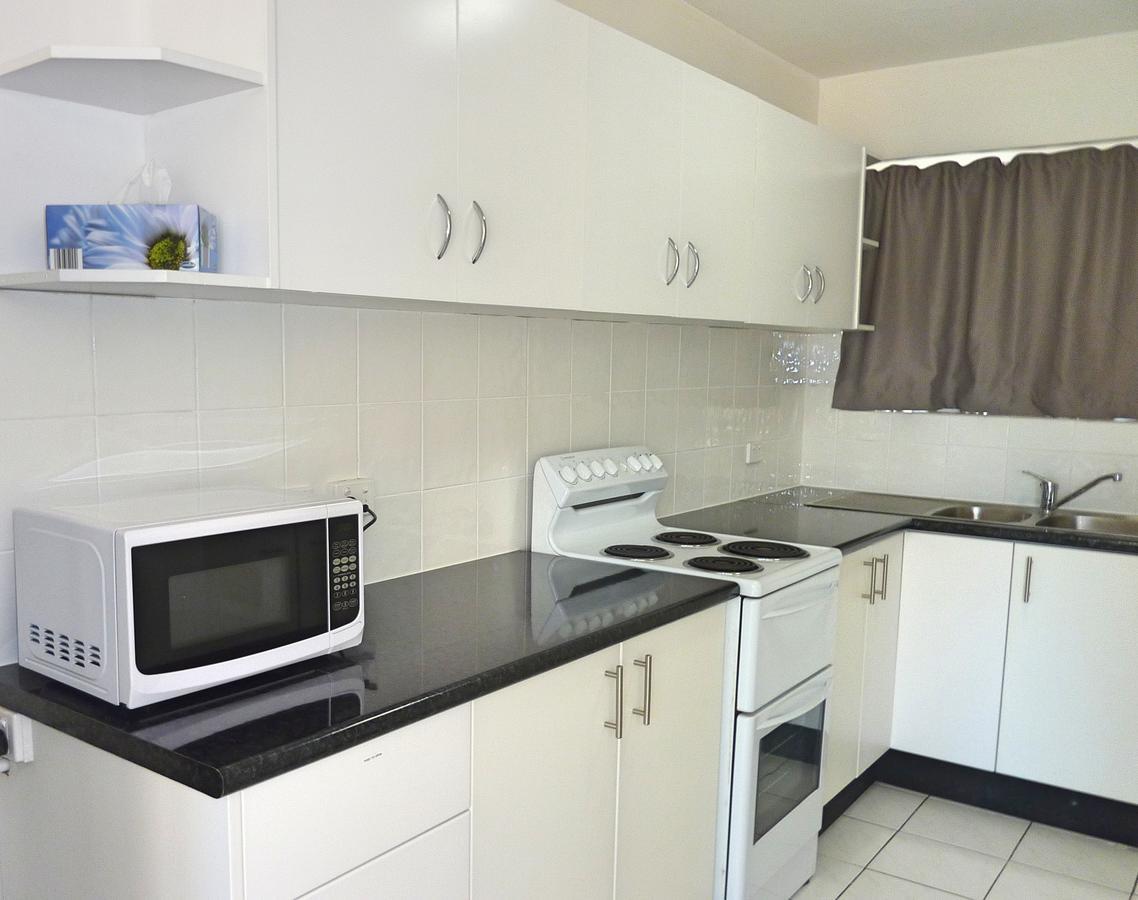 Jadran & El Jays 3* Gold Coast