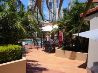 Chevron Palms By Premium Aparthotel Gold Coast