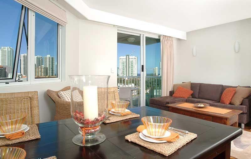 Hostel Emerald Surfers Paradise Shared *