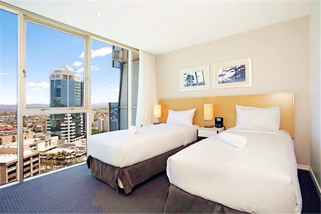 H Star Residences-- Paradise Stayz Gold Coast